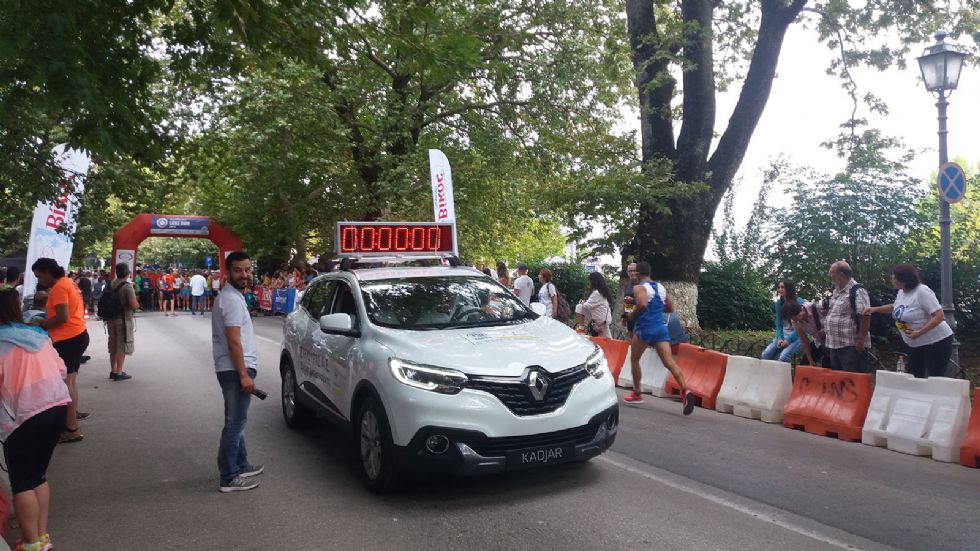 Μέσα σε αυτό το πλαίσιο, η Renault και η TEOREN MOTORS για ακόμα μία χρονιά βρίσκονται στο πλευρό σημαντικών δρομικών εκδηλώσεων. 